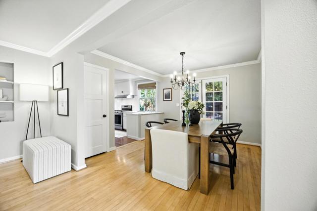 2084 San Carlos Avenue, San Carlos CA: https://media.crmls.org/mediaz/c897f626-2a97-45c6-ab68-311d8e821dc7.jpg