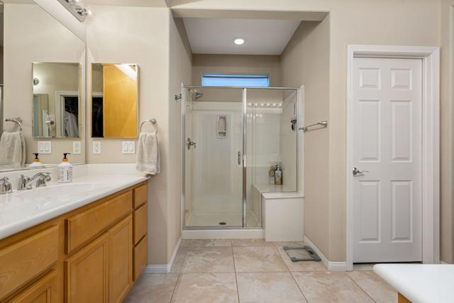 81172 Victoria Lane, La Quinta CA: https://media.crmls.org/mediaz/c8980079-c851-4f45-8b34-a0a5b7fc8ee3.jpg