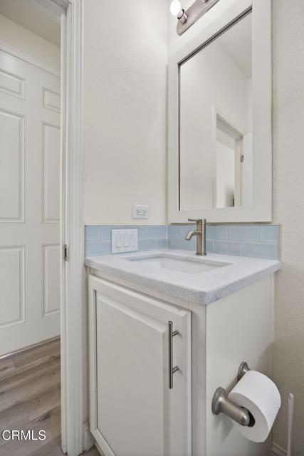 Detail Gallery Image 15 of 21 For 3975 Telegraph Rd #2,  Ventura,  CA 93003 - 1 Beds | 1 Baths