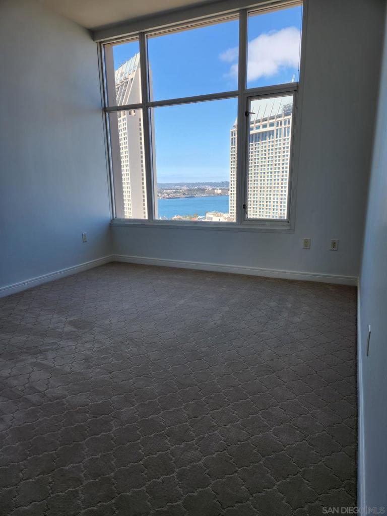 550 Front St. - photo 14
