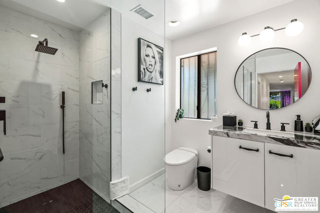 2602 N Whitewater Club Drive, Palm Springs CA: https://media.crmls.org/mediaz/c89bcebd-0383-4f68-a470-5d8d55845e2f.jpg