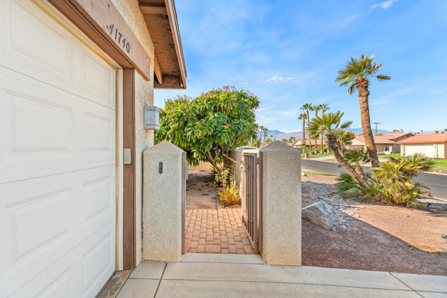 41740 Cambridge Avenue, Bermuda Dunes, CA 92203
