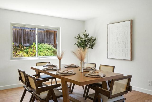 Detail Gallery Image 6 of 47 For 2165 Flying Hills Ln, El Cajon,  CA 92020 - 3 Beds | 2/1 Baths