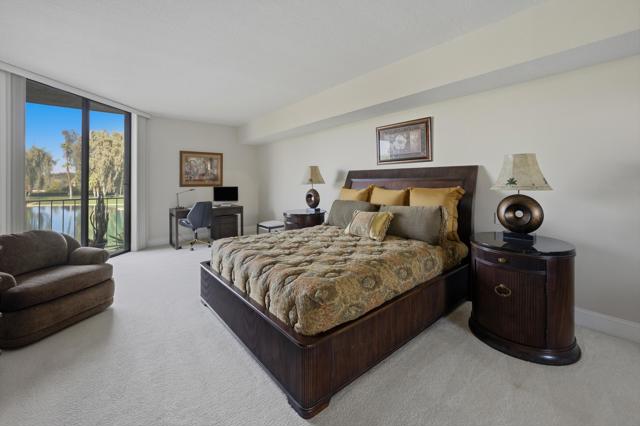 910 Island Drive #206, Rancho Mirage, CA 92270