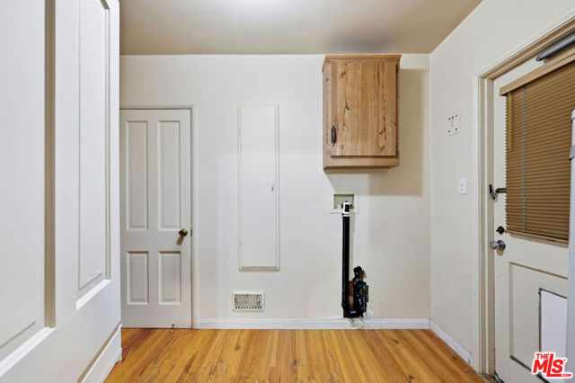 3024 Manning Avenue photo 31