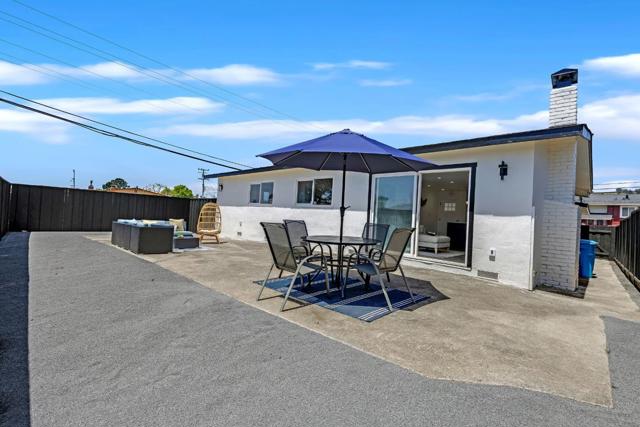 1104 Fassler Avenue, Pacifica CA: https://media.crmls.org/mediaz/c89f62da-f592-48c9-b774-63dd48a81e6b.jpg