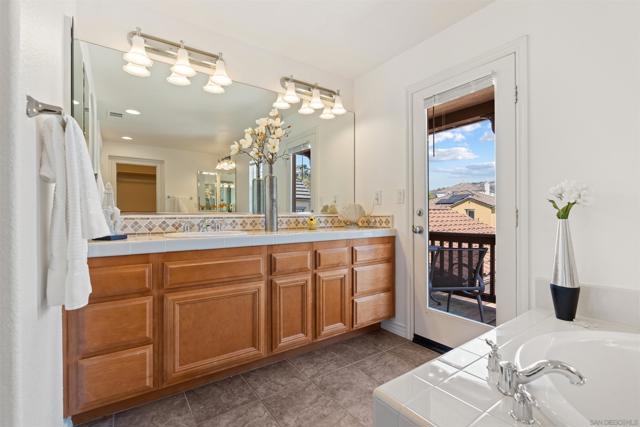 1726 BLUE WATER LANE, San Marcos CA: https://media.crmls.org/mediaz/c8a0ba0a-e988-4e1e-9d3f-16cc3ccb1de3.jpg