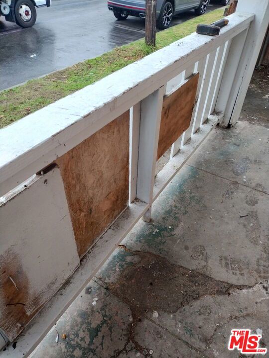 Front walkway to steps