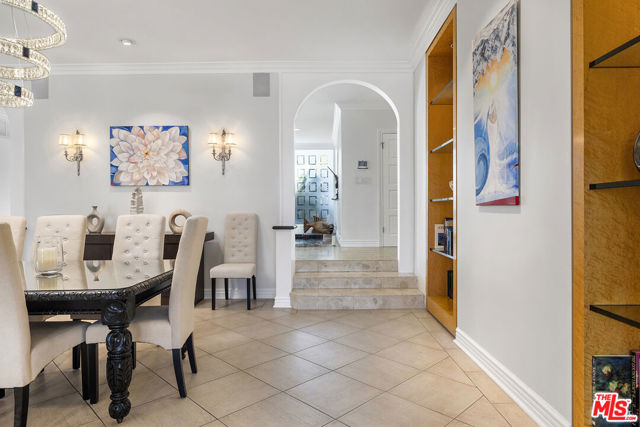 7834 Electra Drive, Los Angeles CA: https://media.crmls.org/mediaz/c8a1be0d-a015-41b9-a14a-baae6aafd6f3.jpg
