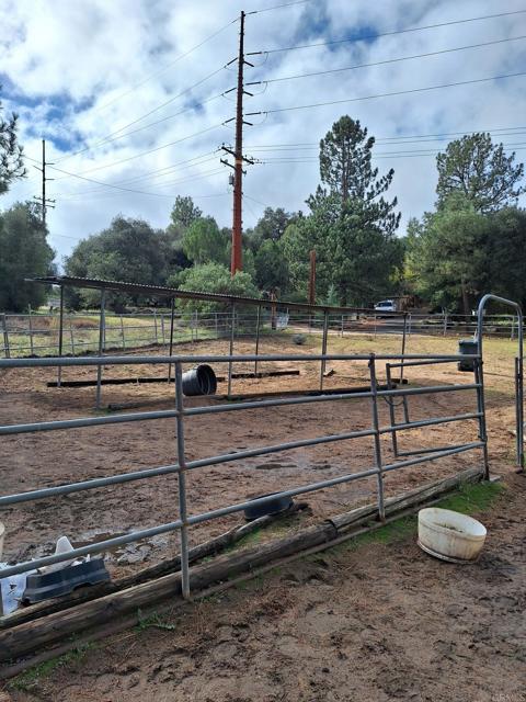 Detail Gallery Image 6 of 7 For 28765 Old Highway 80, Pine Valley,  CA 91962 - 3 Beds | 1 Baths