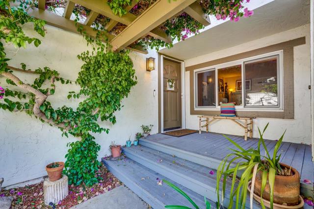 7102 Point Dunes Court, San Jose CA: https://media.crmls.org/mediaz/c8a23449-4e3d-4f5c-be89-93fd661b5a1f.jpg