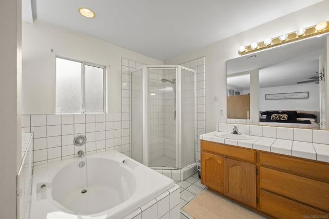 8016 Sterling Dr, El Cajon CA: https://media.crmls.org/mediaz/c8a3f4b0-ecd1-446d-b38b-184d5af65428.jpg