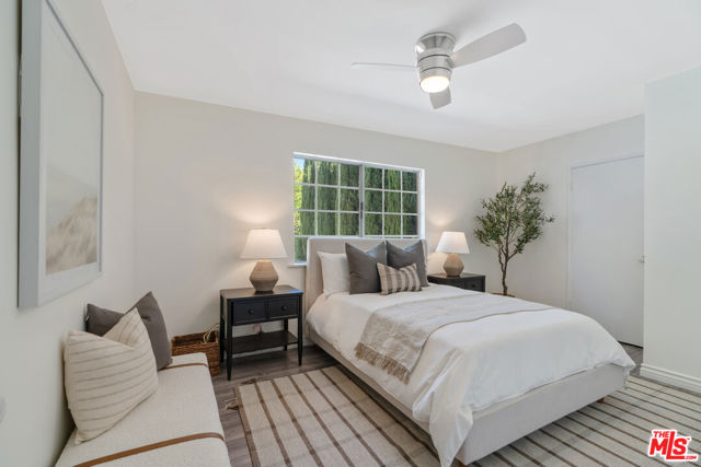 10037 Sunnybrae Avenue, Chatsworth CA: https://media.crmls.org/mediaz/c8a5541b-77d1-4f4a-915b-6f840d23c701.jpg
