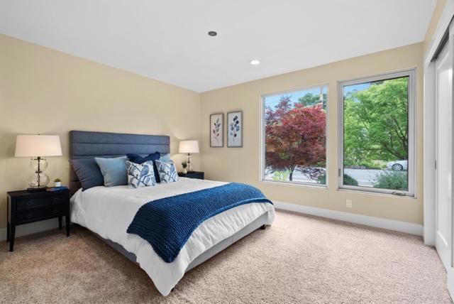 540 San Felicia Way, Los Altos CA: https://media.crmls.org/mediaz/c8a56cf9-d53f-4617-ad11-7f114f808425.jpg