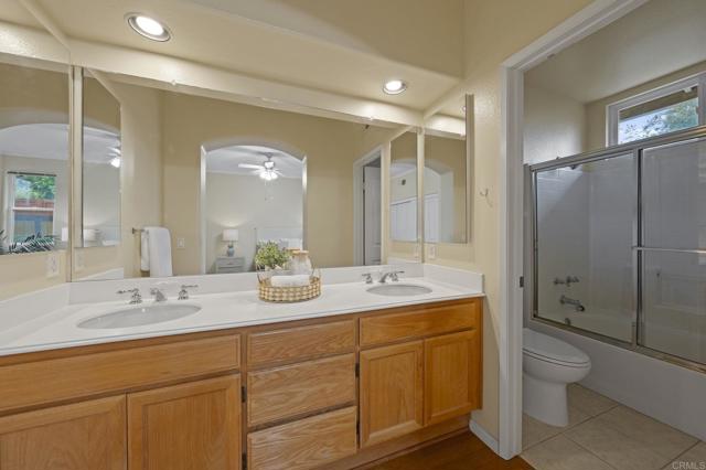 Detail Gallery Image 19 of 24 For 11086 Doverhill Rd, San Diego,  CA 92131 - 3 Beds | 2 Baths