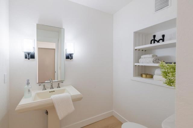 4091 Pine Meadows Way, Pebble Beach CA: https://media.crmls.org/mediaz/c8a89933-5e3f-4b44-8ef4-7030a54beb0b.jpg