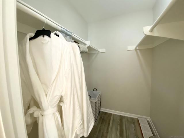 1810 S El Camino Real, Encinitas CA: https://media.crmls.org/mediaz/c8a8da04-a3e8-4c0a-9cf4-d4f9041b8595.jpg