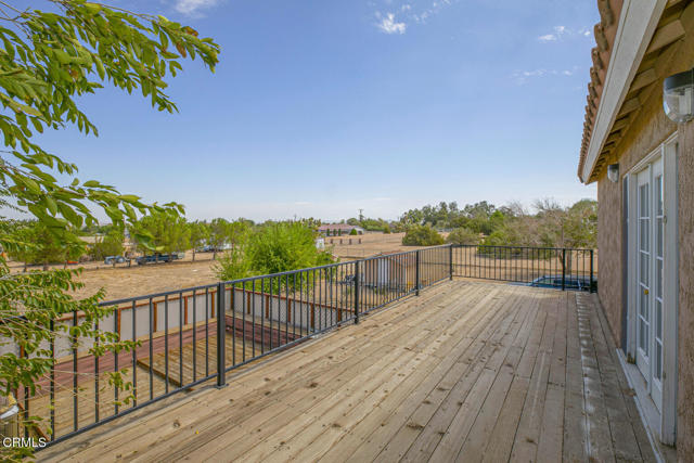 3831 E Ave T 8, Palmdale CA: https://media.crmls.org/mediaz/c8a9945f-a1a9-47de-afa5-3e4c392681dd.jpg