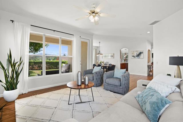 Detail Gallery Image 11 of 67 For 1957 Cresthaven Dr, Vista,  CA 92084 - 4 Beds | 3 Baths