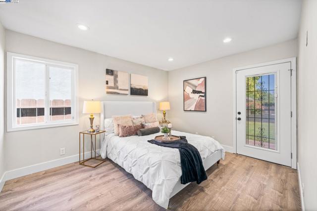1244 Locust St, Livermore CA: https://media.crmls.org/mediaz/c8ac4584-12c2-43f3-90cd-2b01f4927035.jpg