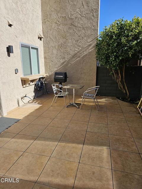 2166 N Indian Canyon Drive, Palm Springs CA: https://media.crmls.org/mediaz/c8ac57d4-821e-4e79-83d9-2952ee7a9bd3.jpg
