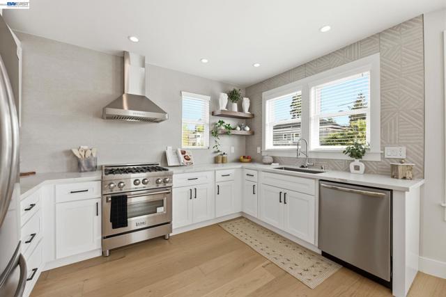 Image 16 of 45 For 1841 Vine St