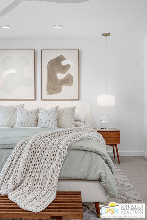 1821 Sandcliff Road, Palm Springs CA: https://media.crmls.org/mediaz/c8acddeb-d7d4-45ab-a984-3b01331e945d.jpg