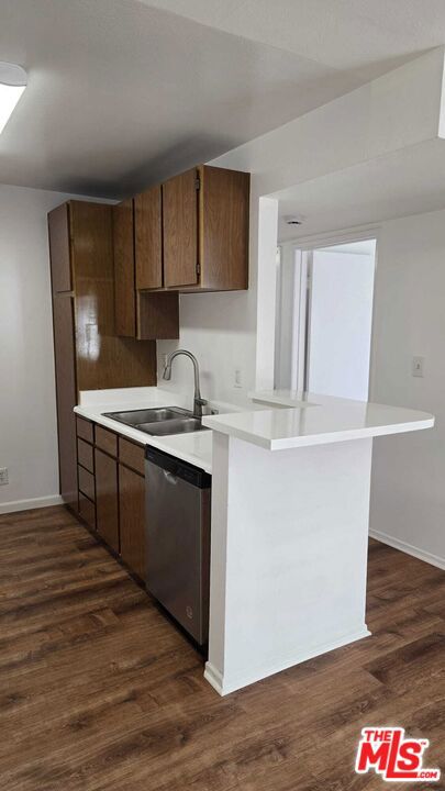  Income Home for Sale in Los Angeles, California