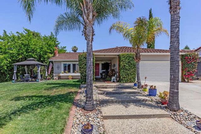 3197 Knightswood Way, San Jose CA: https://media.crmls.org/mediaz/c8aedbb9-daf6-41fa-853c-52b2eb09f511.jpg