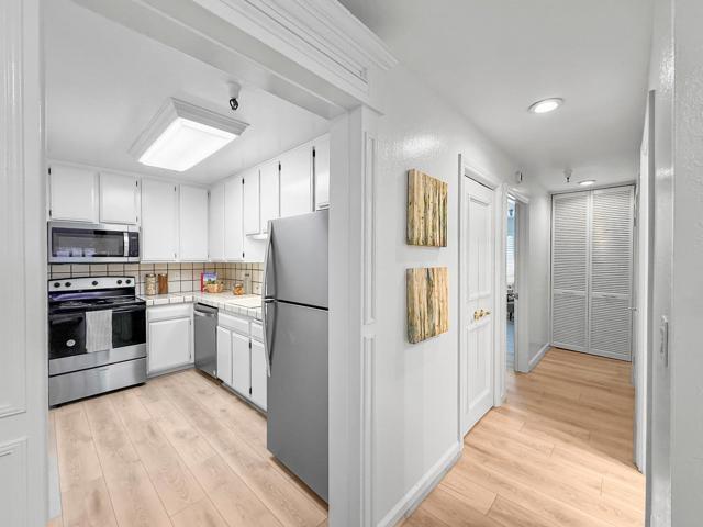 443 Alberto Way, Los Gatos CA: https://media.crmls.org/mediaz/c8b02f1f-198a-4cc9-bb38-85f1c913845b.jpg