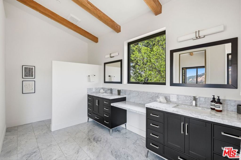 MLS #26875129 image #28