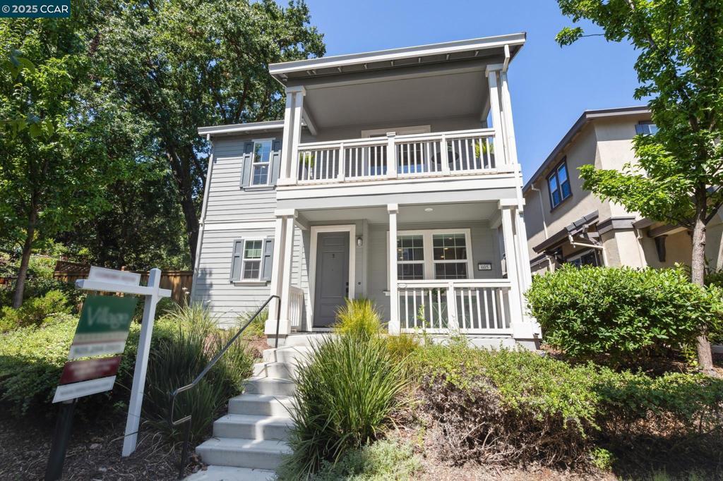 605 Chives Way