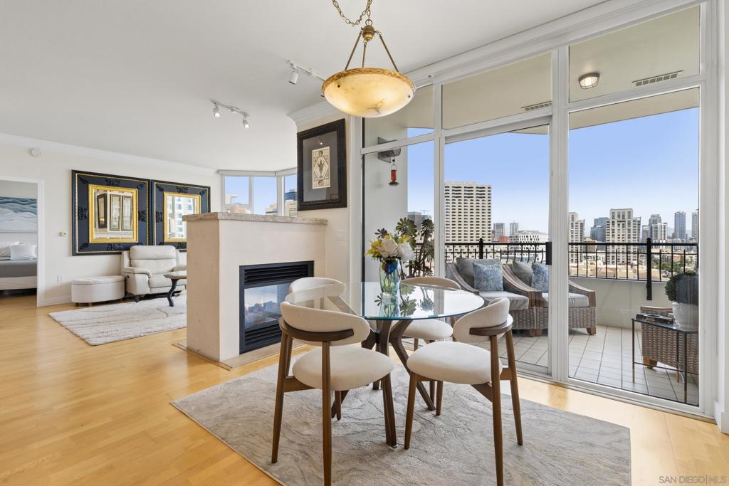 700 Harbor Dr. - photo 3