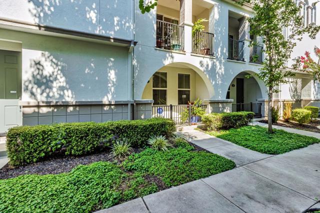 59 Bassett Street, San Jose CA: https://media.crmls.org/mediaz/c8b4dbdc-4022-4f19-88d1-46c4b2c4b7e4.jpg