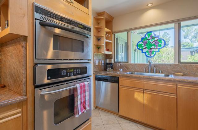 154 Del Mesa Carmel, Carmel CA: https://media.crmls.org/mediaz/c8b5ee5e-32ee-4046-869d-71e77c939e3e.jpg