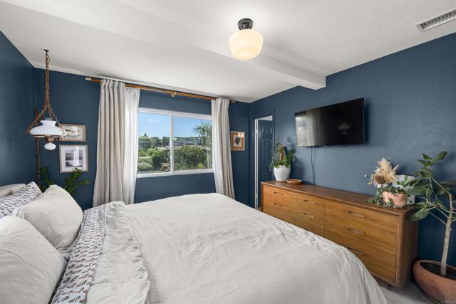 3030 Nile Street, North Park (San Diego) CA: https://media.crmls.org/mediaz/c8b6e66e-42ff-489d-bd64-fd6d1c832c0f.jpg