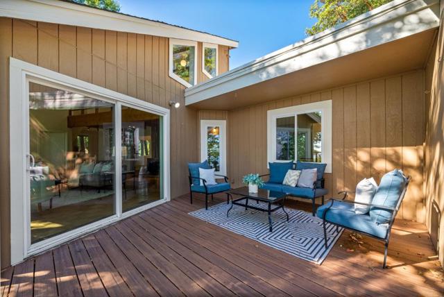 20243 Beatty Ridge Road, Los Gatos CA: https://media.crmls.org/mediaz/c8b88a48-45c4-47bb-b02f-1b5a0af23d73.jpg