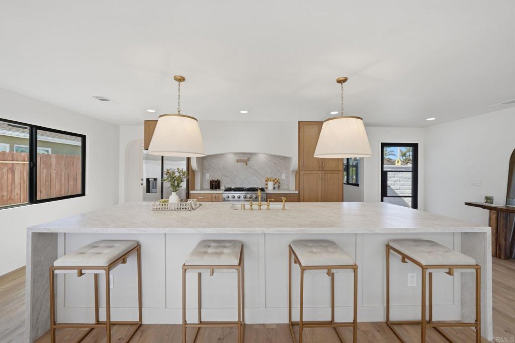 8833 Glenhaven Street - photo 2