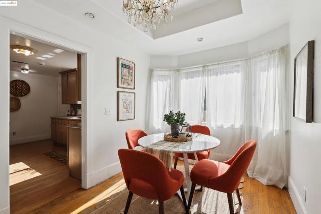 3064 E 15Th St, Oakland CA: https://media.crmls.org/mediaz/c8ba67a7-e27a-4dc4-a694-7cc3985eeed6.jpg