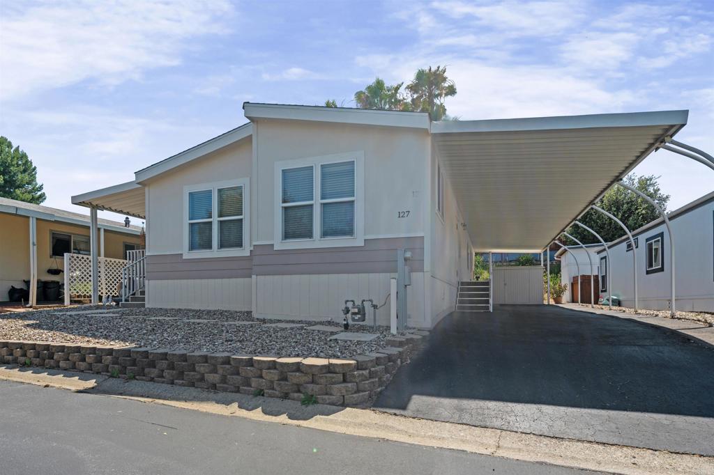 971 Borden Road - photo 2