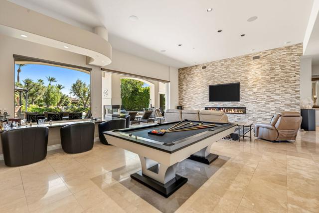 334 Crest Lake Drive, Palm Desert CA: https://media.crmls.org/mediaz/c8bacf03-430c-4c41-b367-1220b1bff51a.jpg