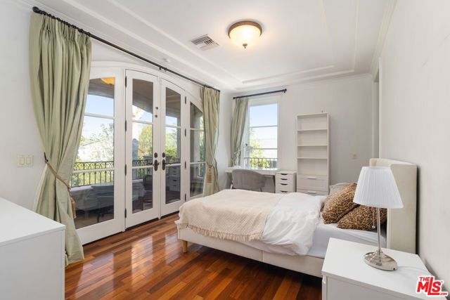 Image 26 of 38 For 919 Gretna Green Way