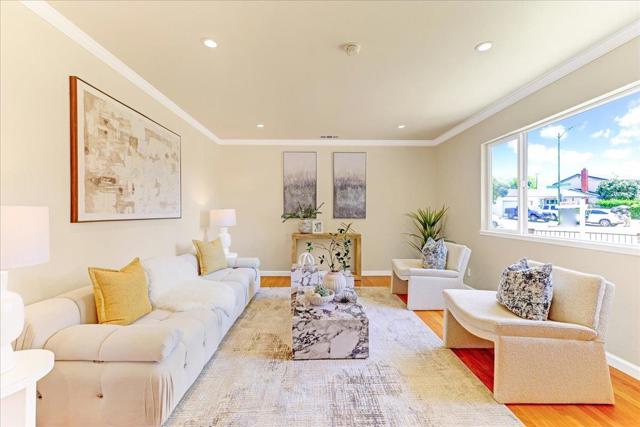 3139 Laneview Drive, San Jose CA: https://media.crmls.org/mediaz/c8bbfd0d-123e-4582-bc8e-033141d80cf6.jpg