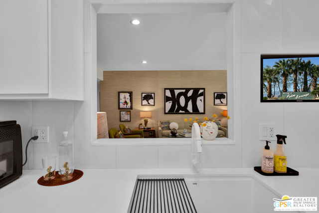 2285 S Calle Palo Fierro, Palm Springs, CA 92264