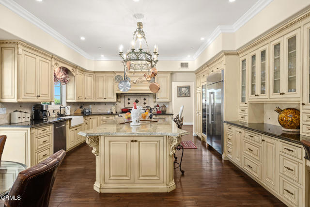 Detail Gallery Image 19 of 72 For 574 Camillo Rd, Sierra Madre,  CA 91024 - 4 Beds | 3 Baths