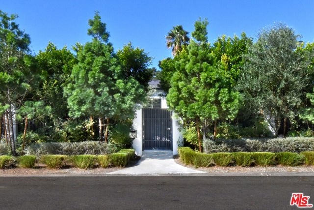 4433 Beck Avenue photo 3