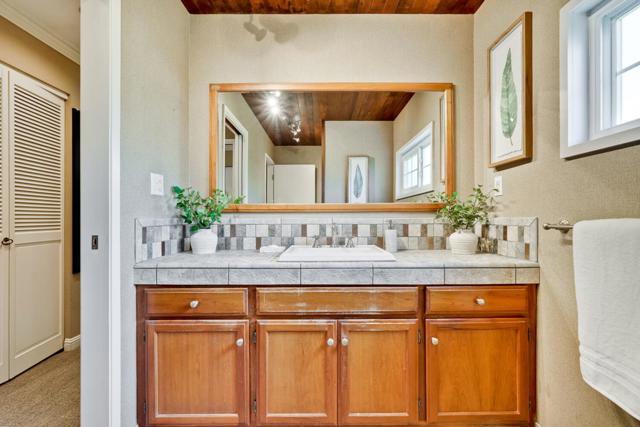 18640 Sandy Road, Castro Valley CA: https://media.crmls.org/mediaz/c8be175e-413c-4bc5-8457-020bfd17e66b.jpg