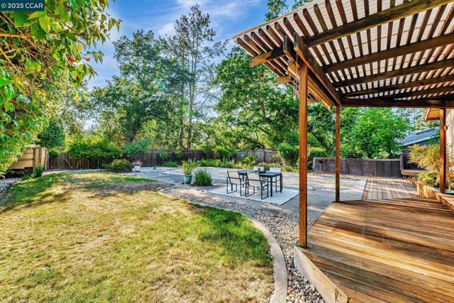 61 Alberta Ter, Walnut Creek CA: https://media.crmls.org/mediaz/c8be3cb6-92b0-4db2-93dc-08add6d9e3ad.jpg