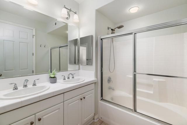 4368 Nautilus Way, Oceanside CA: https://media.crmls.org/mediaz/c8becf77-9eaf-441c-971b-f506dbefd8f4.jpg