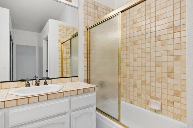 Detail Gallery Image 20 of 49 For 7104 Lantana, Carlsbad,  CA 92011 - 3 Beds | 2 Baths